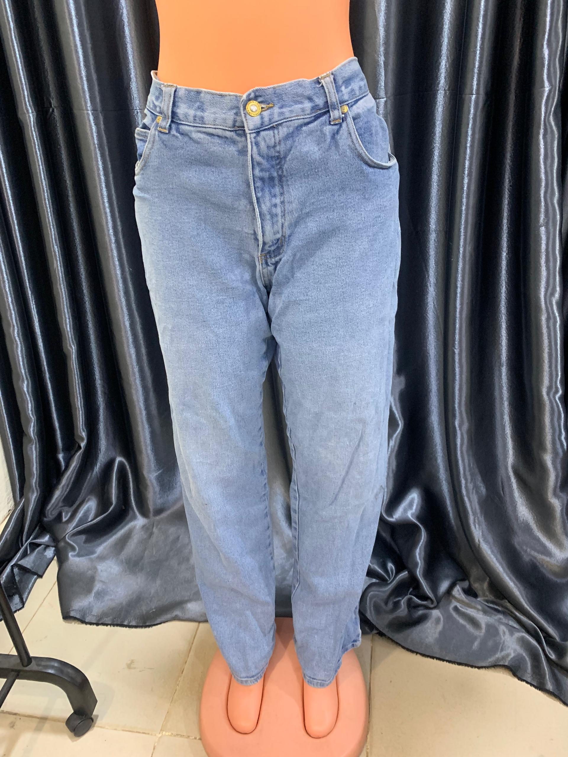 High-Waist Mom-Fit Jeans